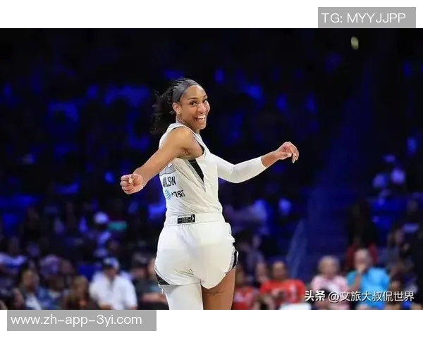 同年获得DPOYMVPFMVP的阿贾中投绝杀助力王牌夺得冠军点